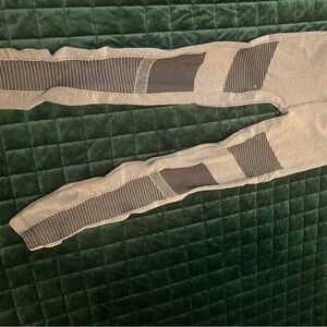 Alo Yoga High Waist Seamless Moto Leggings